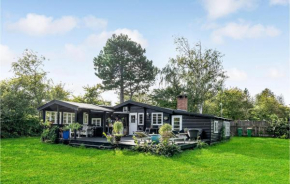Nice Home In Tisvildeleje With Kitchen